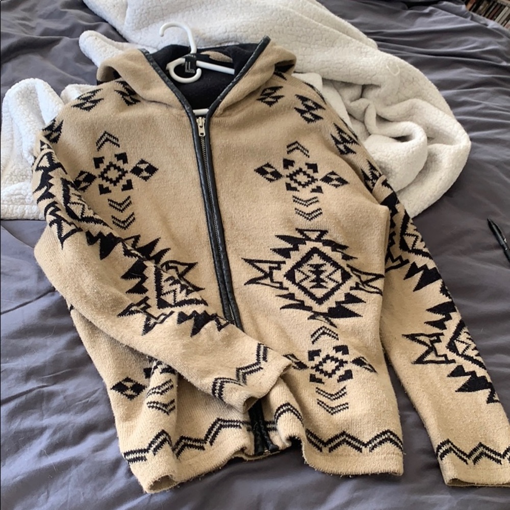 Oversized zip up